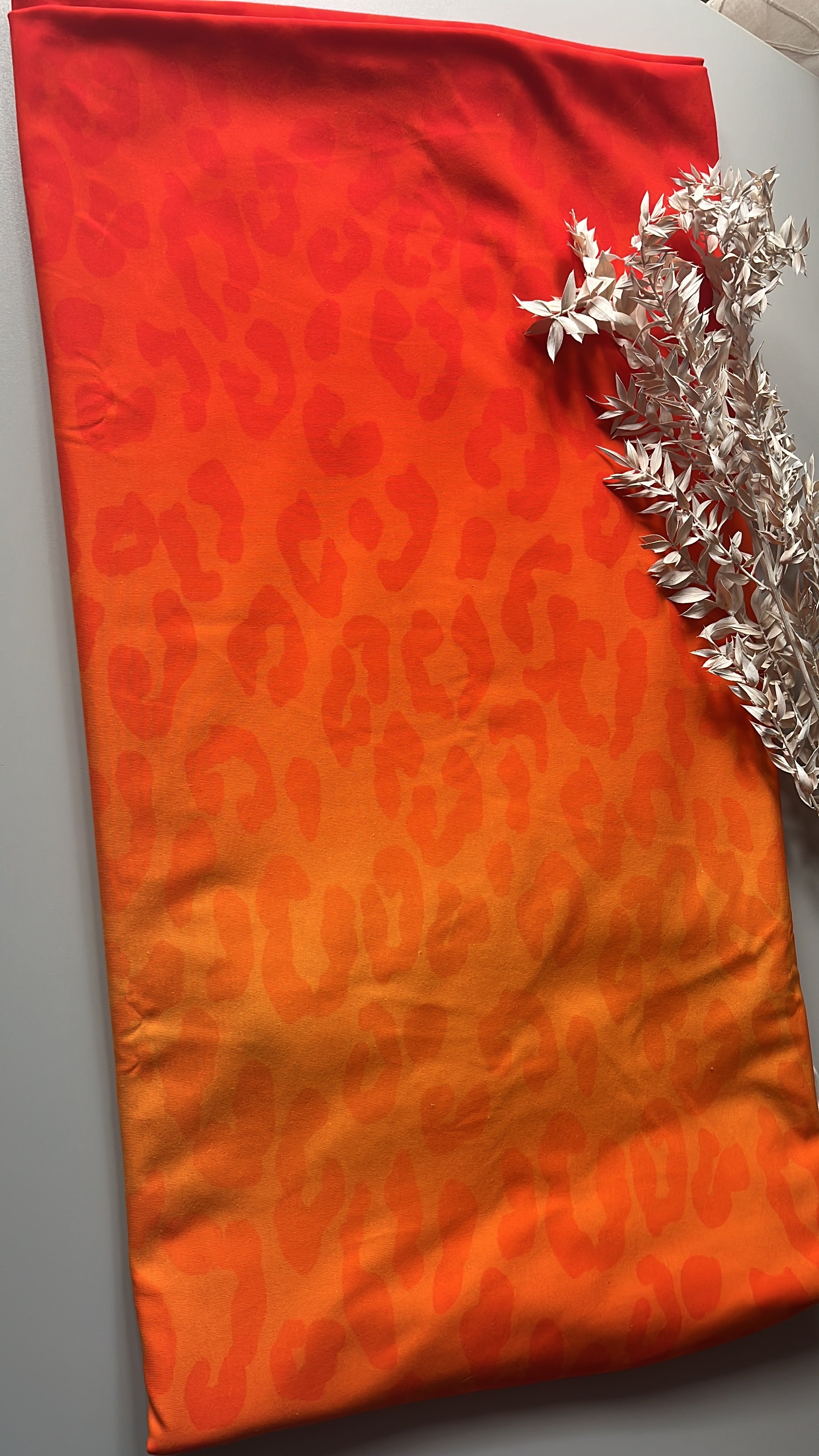 Leo orange Bordüren Stoff Dauervorbestellung